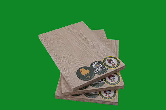 宮廷橡木(OSB生態板) 宮廷橡木(OSB生態板)