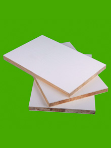 馬六甲生態板(暖白壓花) 馬六甲生態板(暖白壓花)