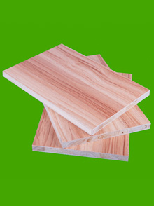 杉木芯生態板(淺胡桃) 杉木芯生態板(淺胡桃)