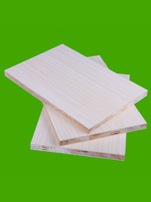 馬六甲生態板(銀絲橡木) 馬六甲生態板(銀絲橡木)